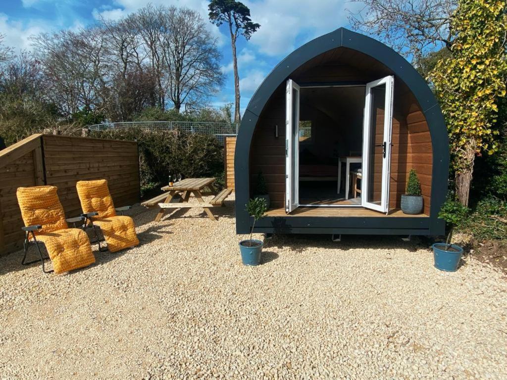 The Downs Stables Glamping Pod Theos Charm Campismo de Luxo *